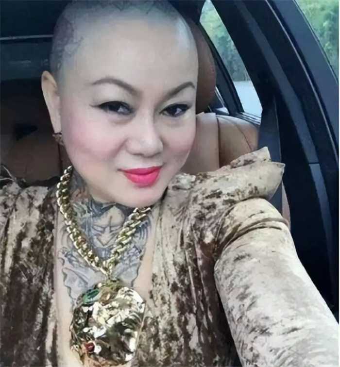 2019年江浙沪女富婆征婚，称结婚送宾利豪车，如今结婚了么？