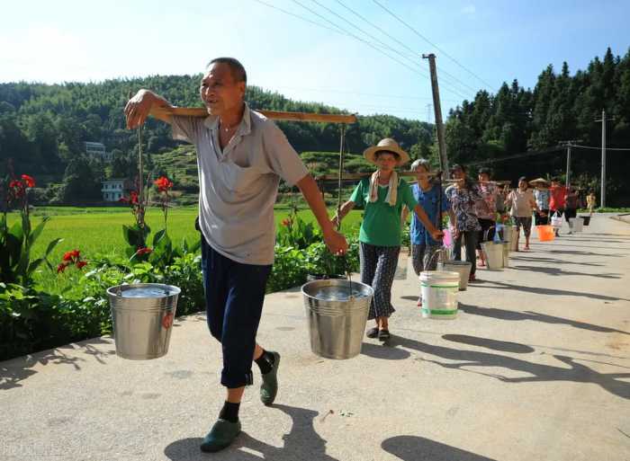 二月二龙抬头，吃饺子、剃龙须，做对6件事，寓意一年交好运